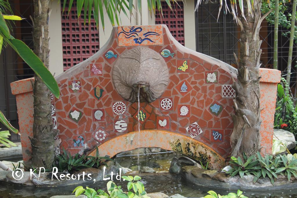 Enchanted Waters Tobago Buccoo Esterno foto